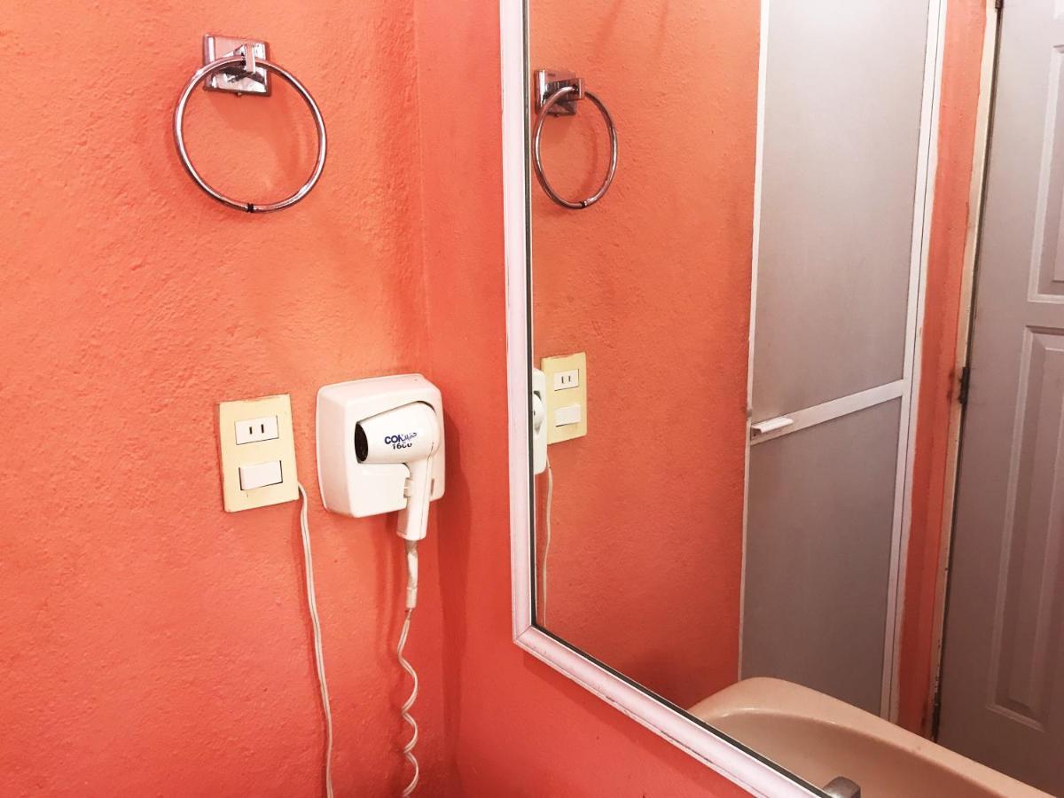 Hotel Canaima Suites Acapulco Exteriör bild